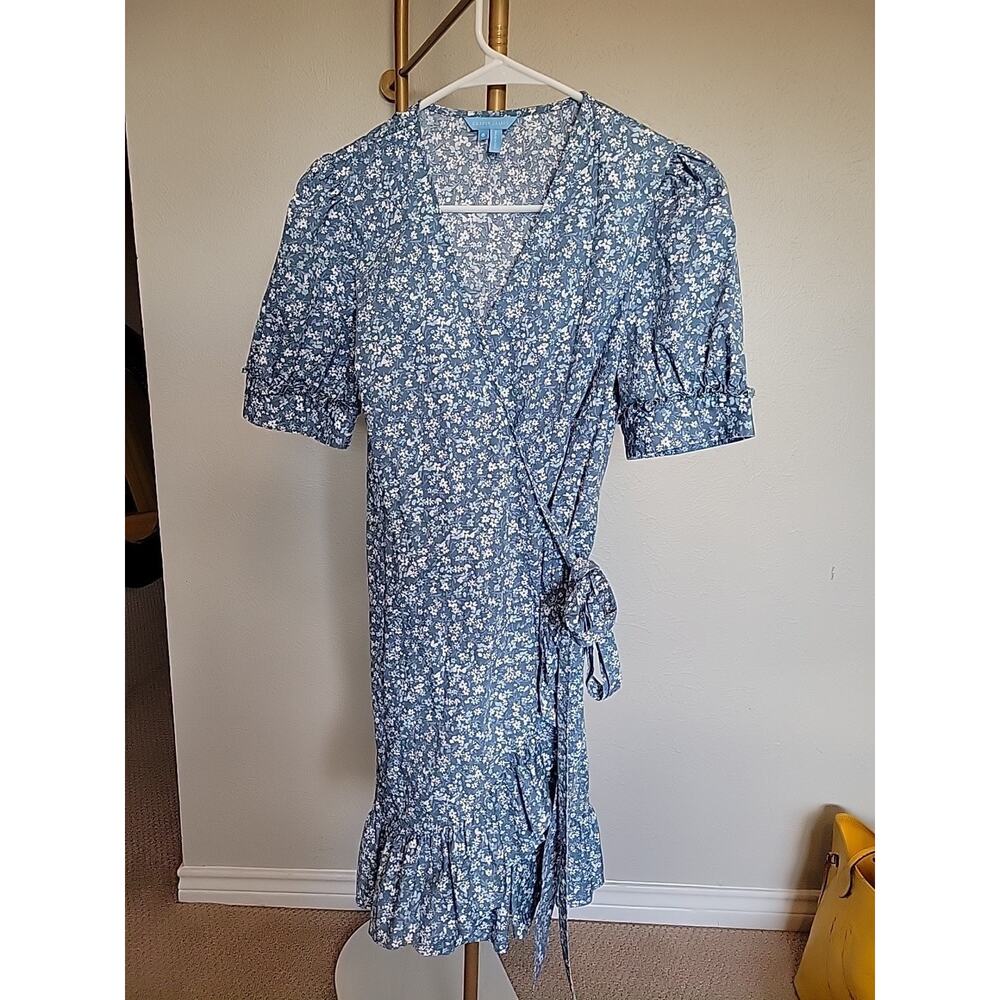Draper James Floral Wrap Dress Pale Blue Floral Women's Size 6